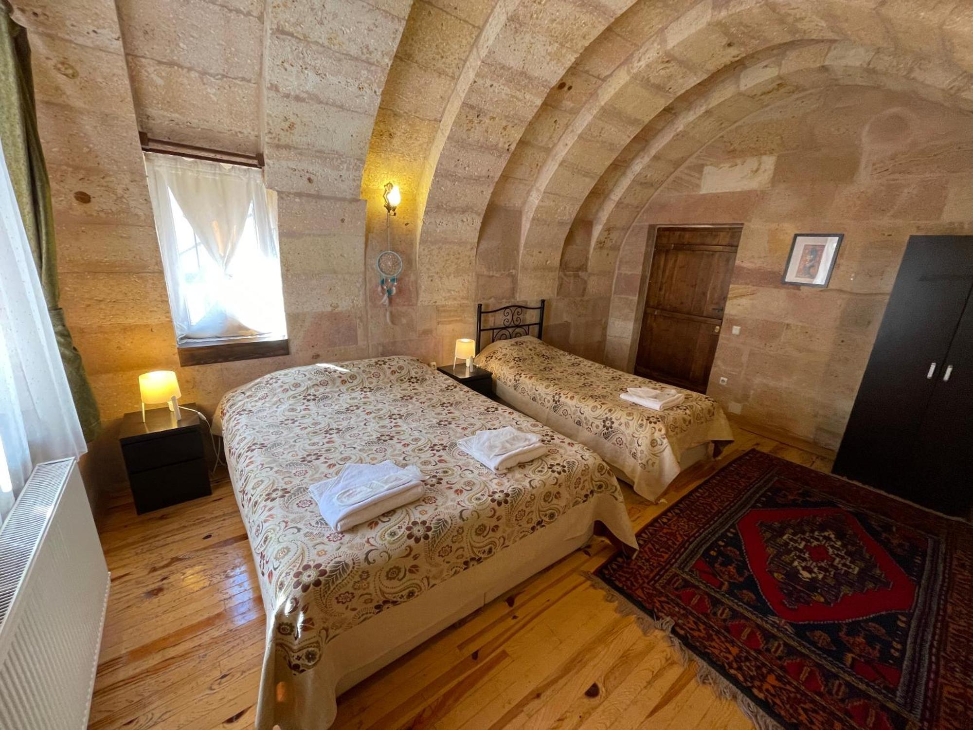 Karadut Cave Hotel Göreme Exteriör bild